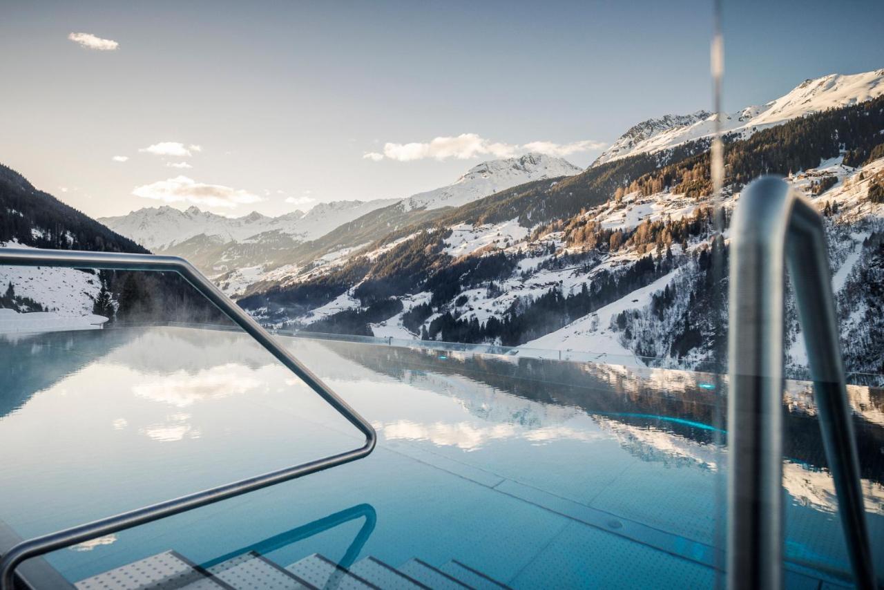 Boutique Hotel Und Chalets Bergwiesenglueck See Buitenkant foto